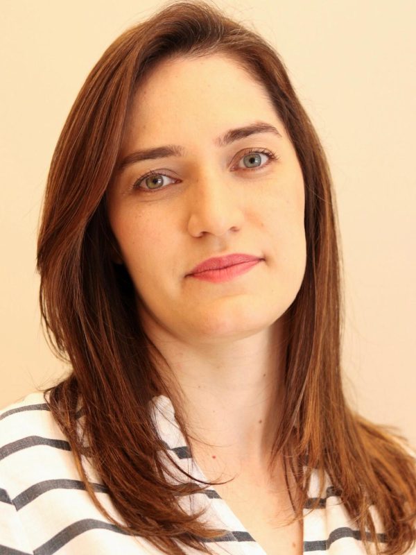 Dra. Thaís Rodrigues Magalhães Angiologia e Cirurgia Vascular CRM 22162 RQE 15924